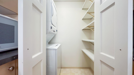 Guest Bathroom Photo of 511 819 Hamilton Street, Vancouver, BC