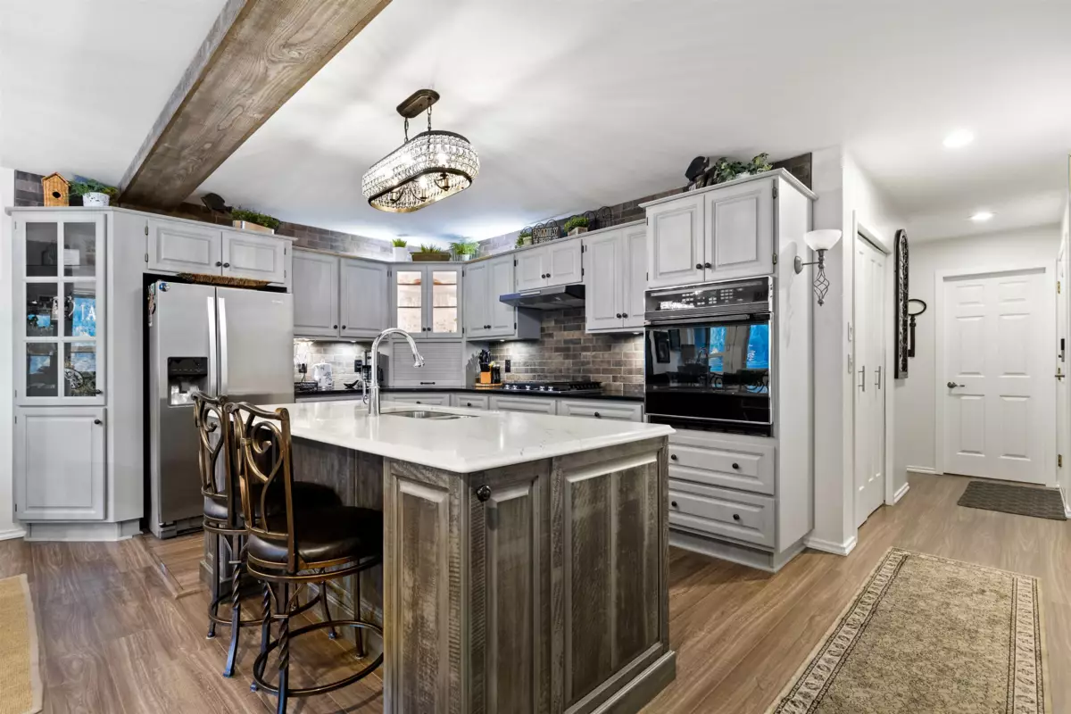Living Room Photo of 173 First Avenue, Cultus Lake, BC
