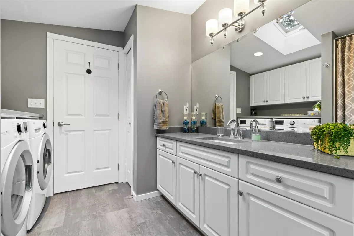 Office / Den Photo of 173 First Avenue, Cultus Lake, BC