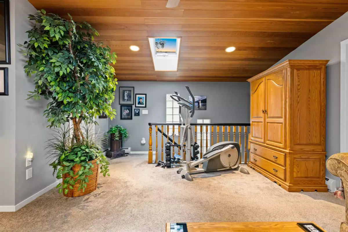 Outdoor Patio Photo of 173 First Avenue, Cultus Lake, BC