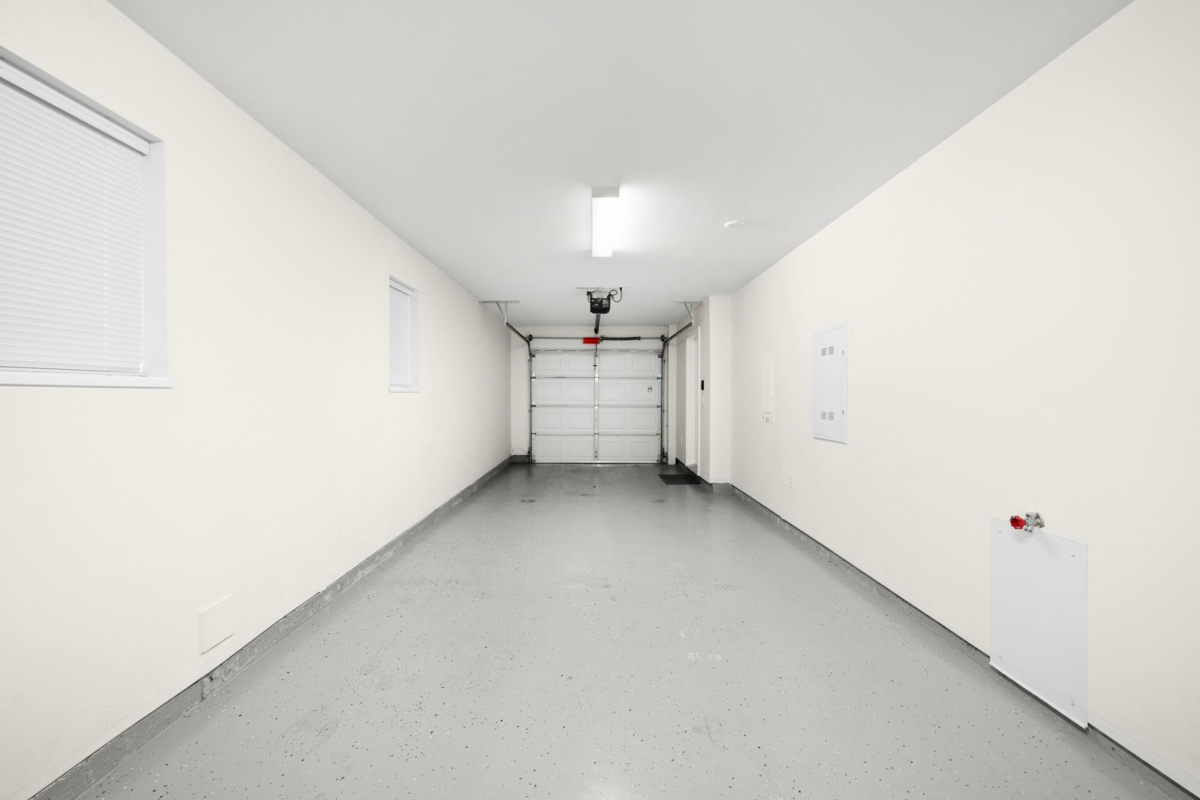 Garage Interior Photo of 66 32633 Simon Avenue, Abbotsford, BC