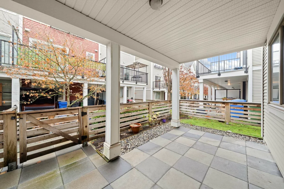 Outdoor Deck Photo of 66 32633 Simon Avenue, Abbotsford, BC