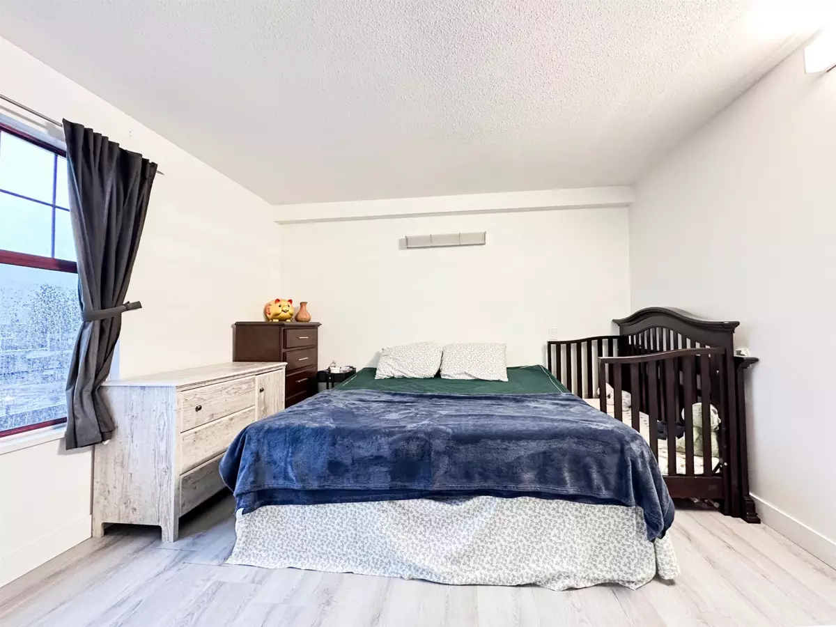 Laundry Room Photo of 211 22356 Mcintosh Avenue, Maple Ridge, BC