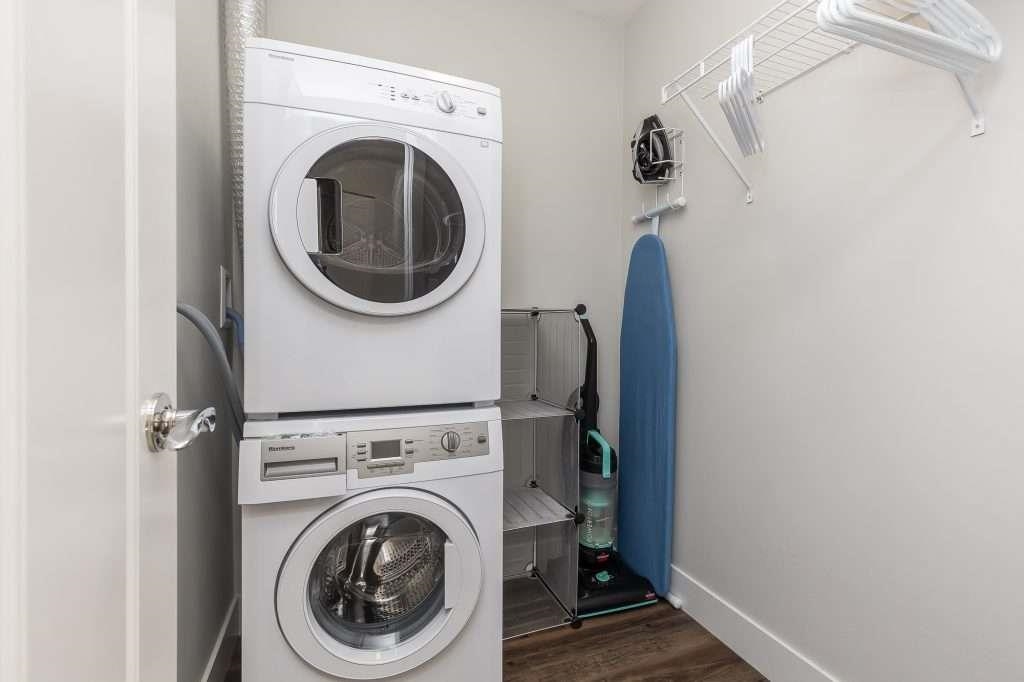 Basement Recreation Room Photo of 415 2565 Campbell Avenue, Abbotsford, BC