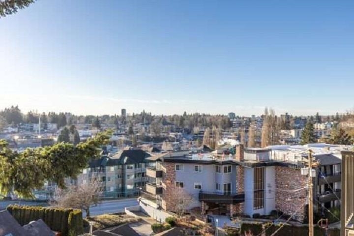 Hallway Photo of 415 2565 Campbell Avenue, Abbotsford, BC
