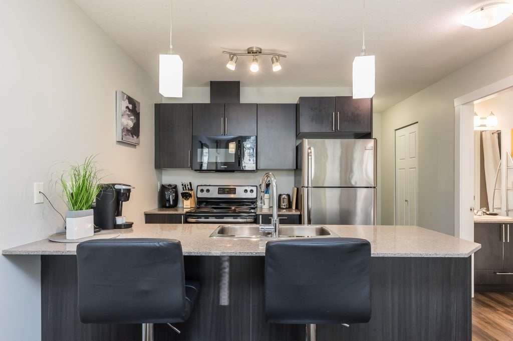 Primary Bathroom Photo of 415 2565 Campbell Avenue, Abbotsford, BC