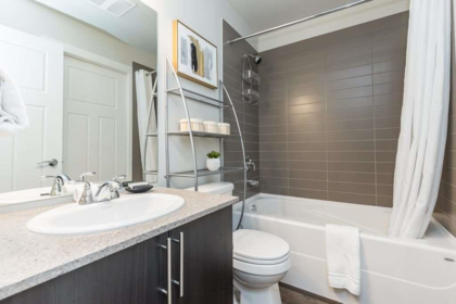 Mudroom Photo of 415 2565 Campbell Avenue, Abbotsford, BC