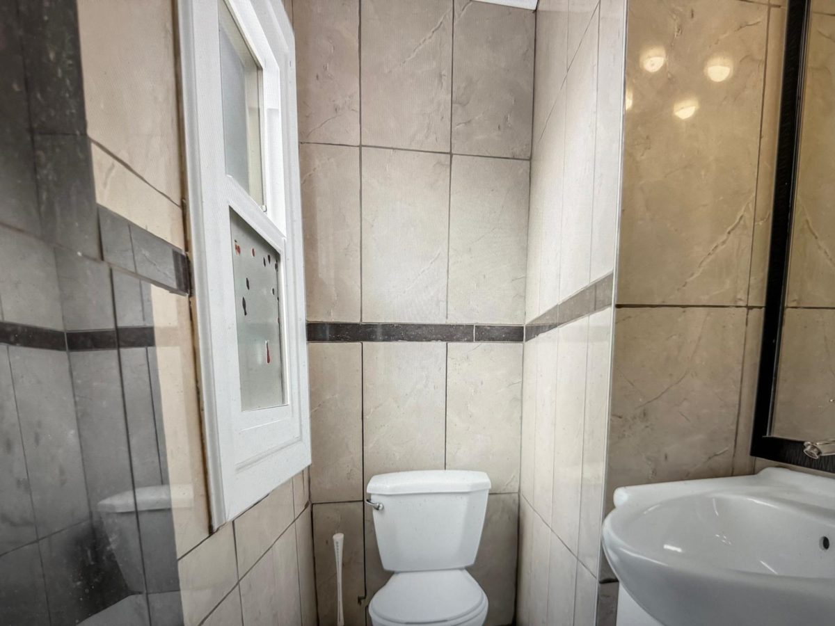 Pantry Photo of 14782 107a Avenue, Surrey, BC