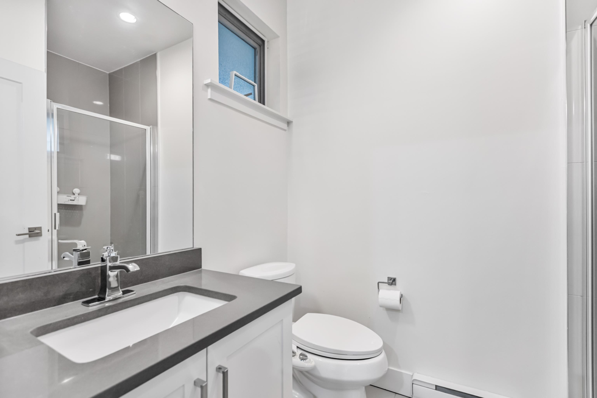 Swimming Pool Photo of 9 21150 76a Avenue, Langley, BC