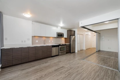 1206 13303 Central Avenue, Surrey, BC, Surrey — Apartment/Condo for sale