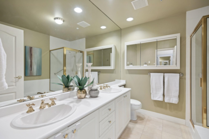 Guest Bathroom Photo of 216 5735 Hampton Place, Vancouver, BC