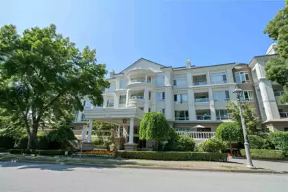 Hot Tub / Spa Photo of 216 5735 Hampton Place, Vancouver, BC