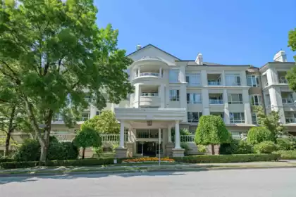 Swimming Pool Photo of 216 5735 Hampton Place, Vancouver, BC
