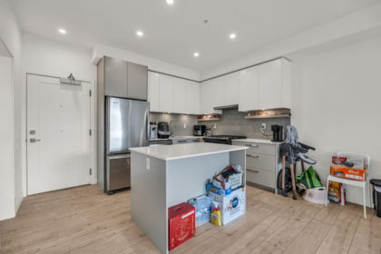 325 13788 76 Avenue, Surrey, BC, Surrey — Apartment/Condo for sale