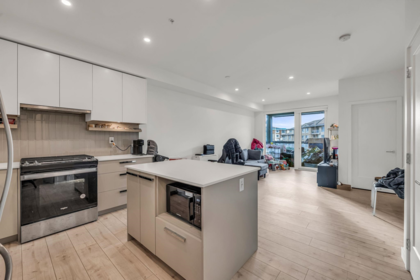 Pantry Photo of 325 13788 76 Avenue, Surrey, BC