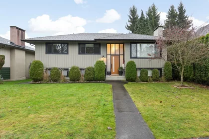 140 Harvey Street, New Westminster, BC, New Westminster — Single Family Residence for sale