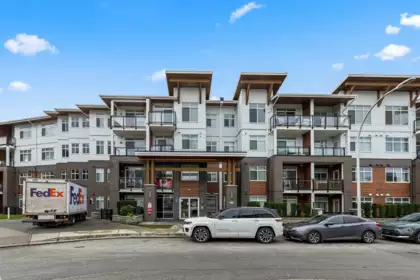 227 5415 Brydon Crescent, Langley, BC, Langley — Apartment/Condo for sale