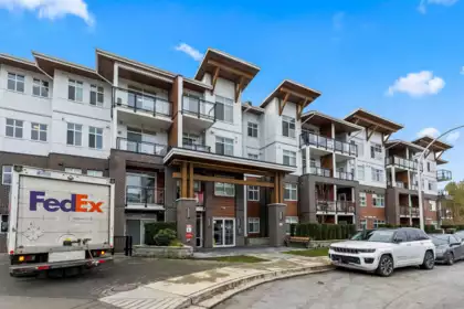 227 5415 Brydon Crescent, Langley, BC, Langley — Apartment/Condo for sale