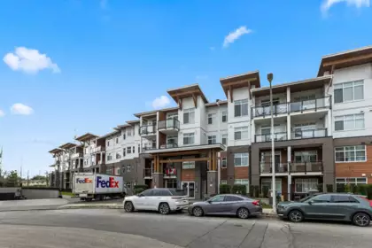 227 5415 Brydon Crescent, Langley, BC, Langley — Apartment/Condo for sale