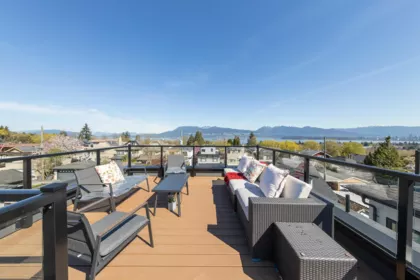 4039 W 11th Avenue, Vancouver, BC, Vancouver — Single Family Residence for sale