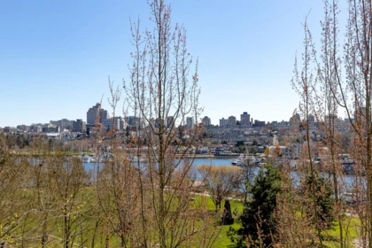 301 638 Beach Crescent, Vancouver, BC