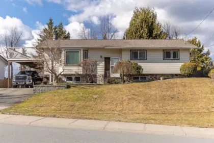 33265 Hawthorne Avenue, Mission, BC, Mission — Single Family Residence for sale