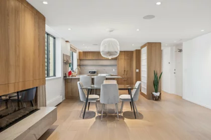Kitchen Photo of 502 2090 Argyle Avenue, West Vancouver, BC