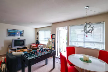 206 723 Twelfth Street, New Westminster, BC