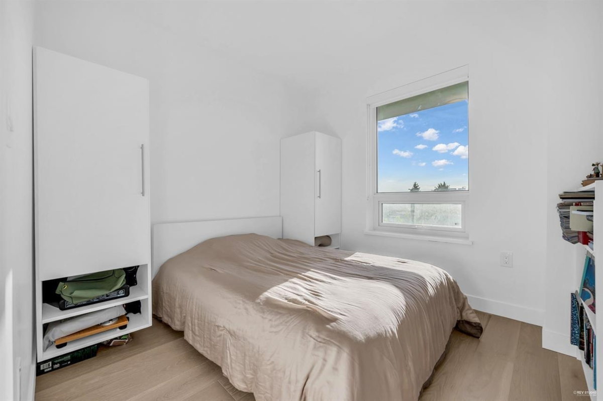 Guest Bathroom Photo of 604 5766 Gilbert Road, Richmond, BC