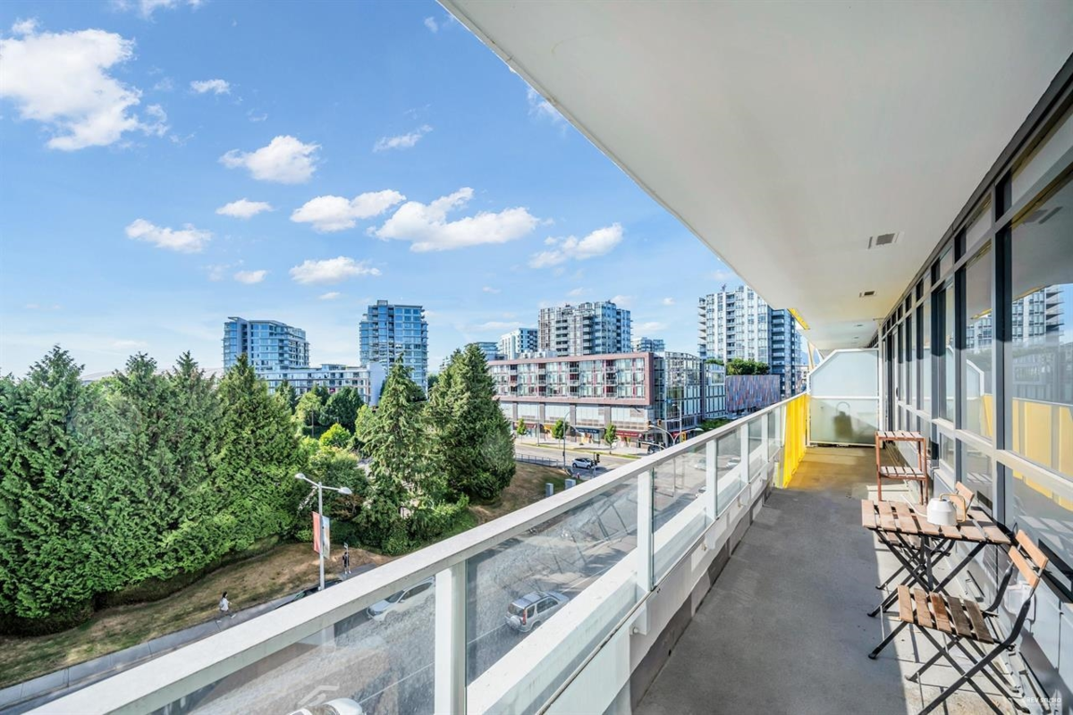 Laundry Room Photo of 604 5766 Gilbert Road, Richmond, BC