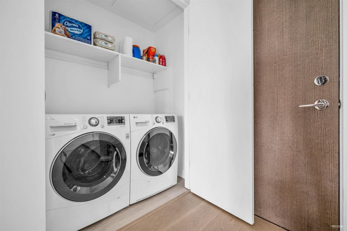 Office / Den Photo of 604 5766 Gilbert Road, Richmond, BC