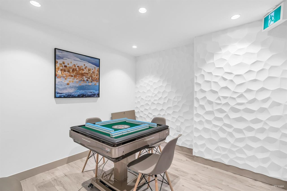 Outdoor Patio Photo of 604 5766 Gilbert Road, Richmond, BC