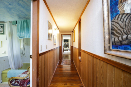 Mudroom Photo of 368 E Kings Road, North Vancouver, BC