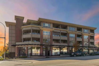 303 5688 Hastings Street, Burnaby, BC, Capitol Hill BN — 2 bed apartment/condo for sale