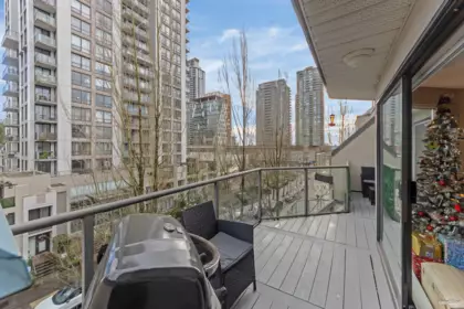 415 2978 Burlington Drive, Coquitlam, BC, Coquitlam — Apartment/Condo for sale