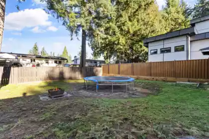 Neighborhood Park Photo Near 34309 Green Avenue, Abbotsford, BC