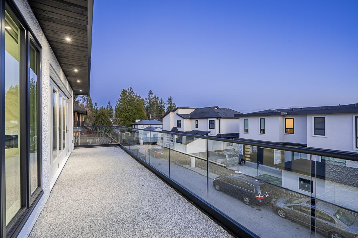 Office / Den Photo of 13528 14 Avenue, Surrey, BC