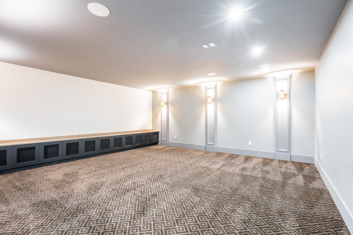 Swimming Pool Photo of 13528 14 Avenue, Surrey, BC