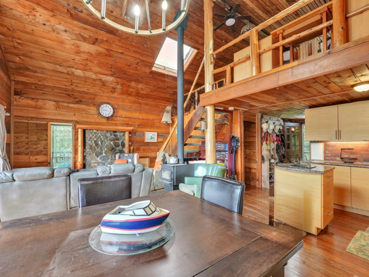 Powder Room Photo of BLK A DL 492 Cascade Bay, Harrison Hot Springs, BC