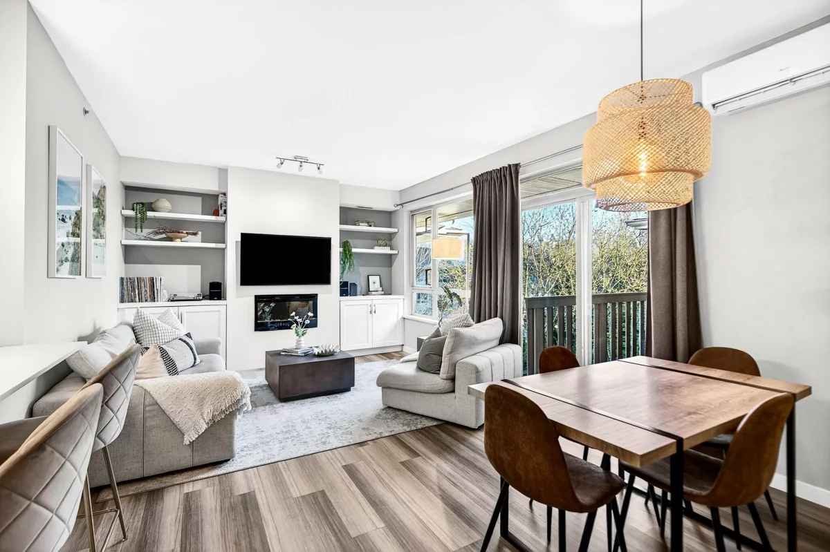Dining Area Photo of 429 801 Klahanie Drive, Port Moody, BC