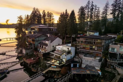 Front exterior of 184 Turtlehead Road, Belcarra, BC