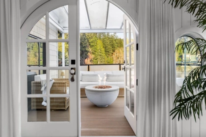 Powder Room Photo of 184 Turtlehead Road, Belcarra, BC