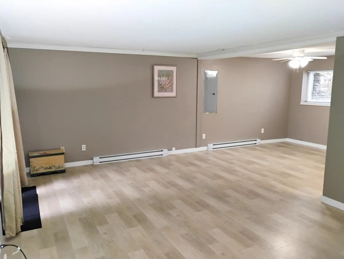 Staircase Photo of 3176 Old Clayburn Road, Abbotsford, BC