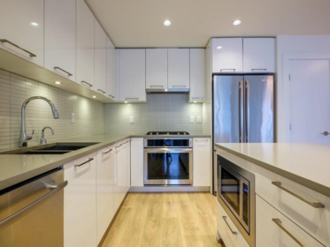607 3488 Sawmill Crescent, Vancouver, BC