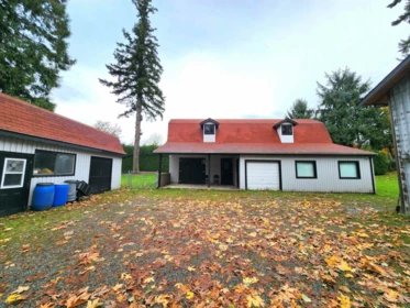 Community Amenities Photo (Clubhouse) of 3130 248 Street, Langley, BC
