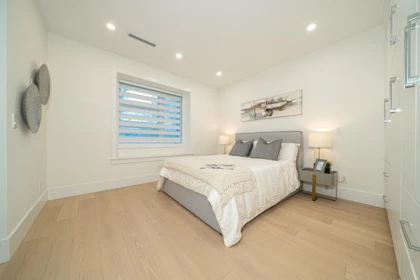 Basement Recreation Room Photo of 1 4210 Union Street, Burnaby, BC