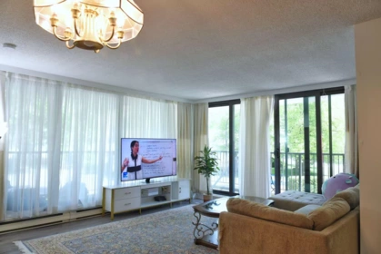 204 6455 Willingdon Avenue, Burnaby, BC, Burnaby — Apartment/Condo for sale