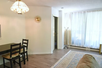 Kitchen Photo of 204 6455 Willingdon Avenue, Burnaby, BC