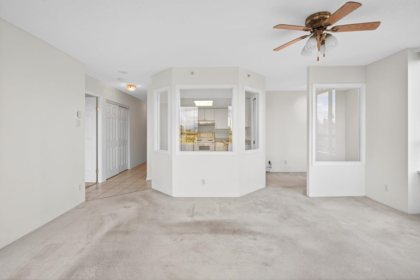 704 10082 148 Street, Surrey, BC