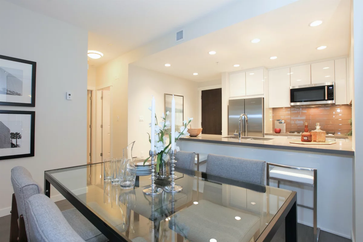 Breakfast Nook Photo of 319 255 W 1st Street, North Vancouver, BC